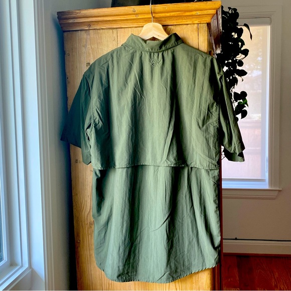 Magellan Outdoors Fish Gear Short Sleeve Button Down - Picture 2 of 4